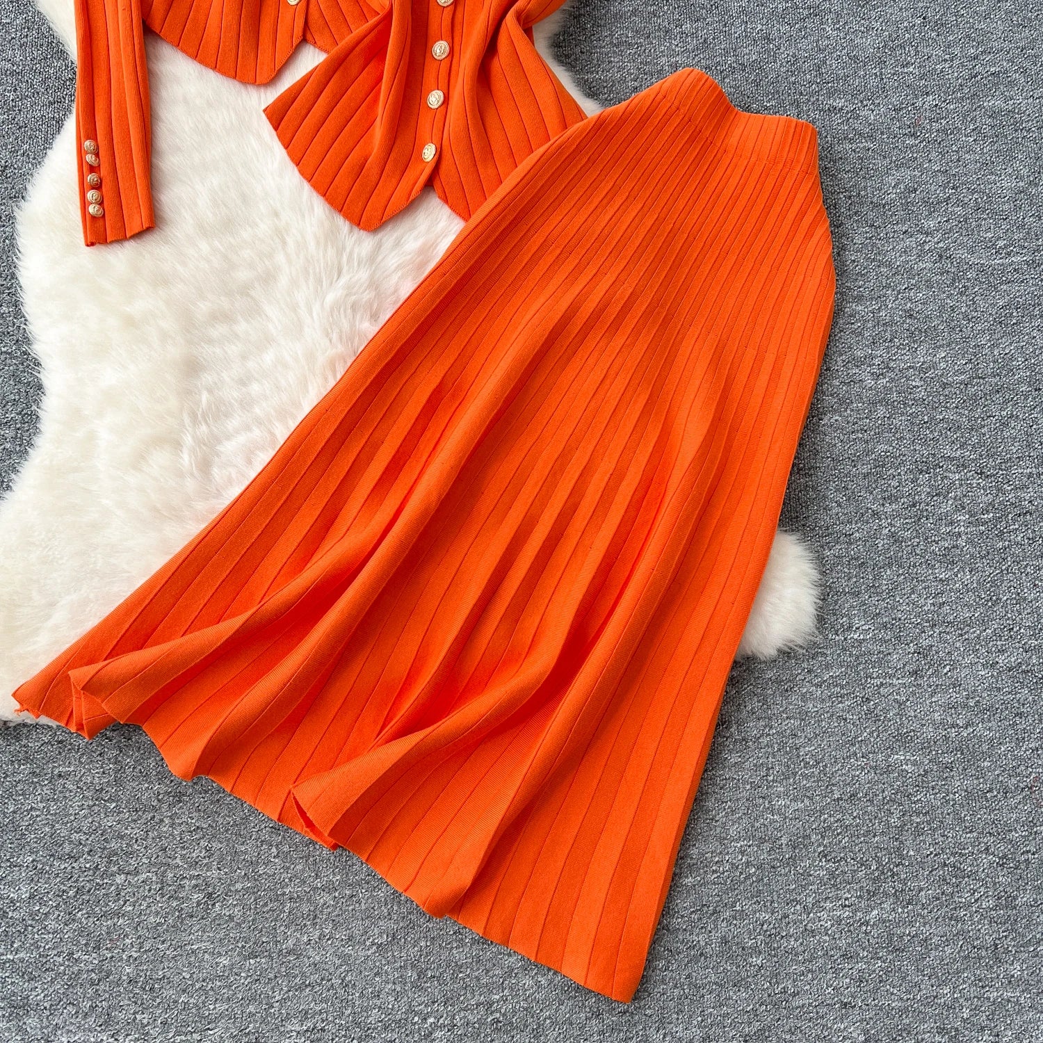Knitted Full Sleeves Tops+Single Breasted Tank Tops+Elastic Waist Skirt  Suits