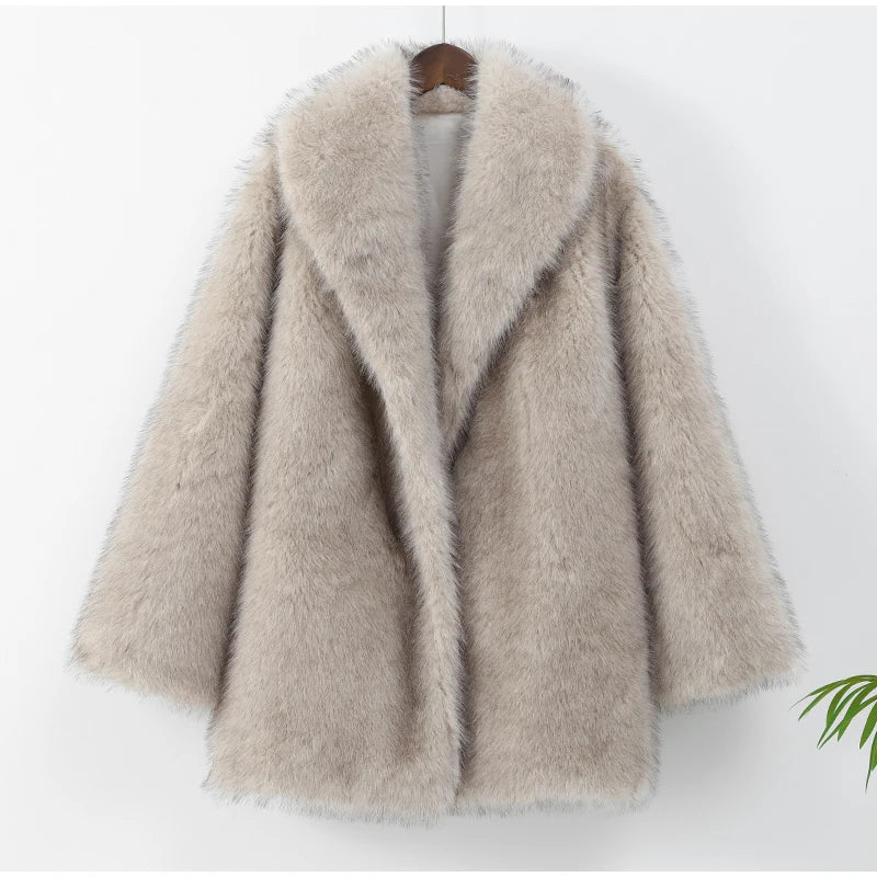 Chic Gradient Lapel Cropped Faux Fur Coat