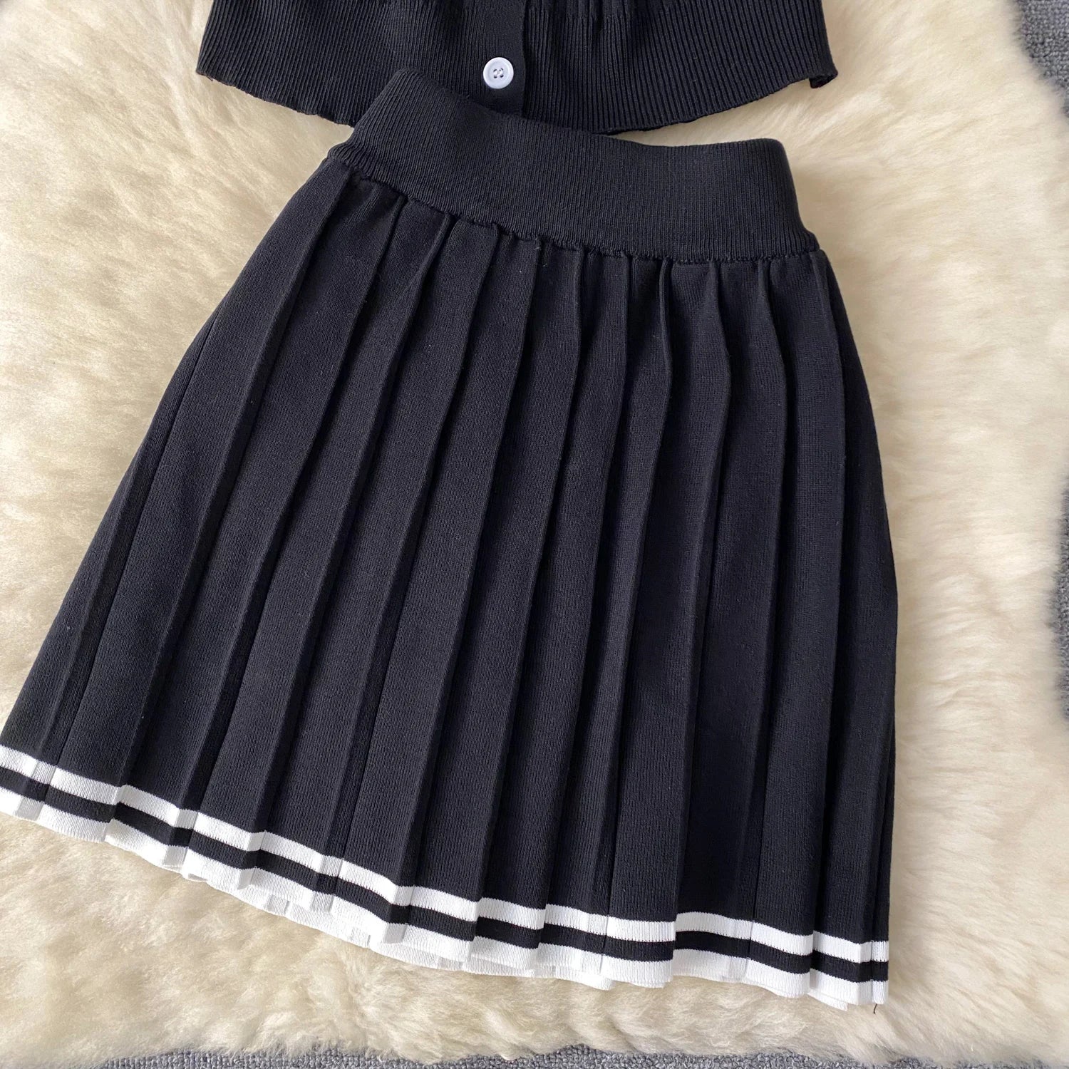 Short Sleeve Shirt+Pleated Skirt Two pcs Set