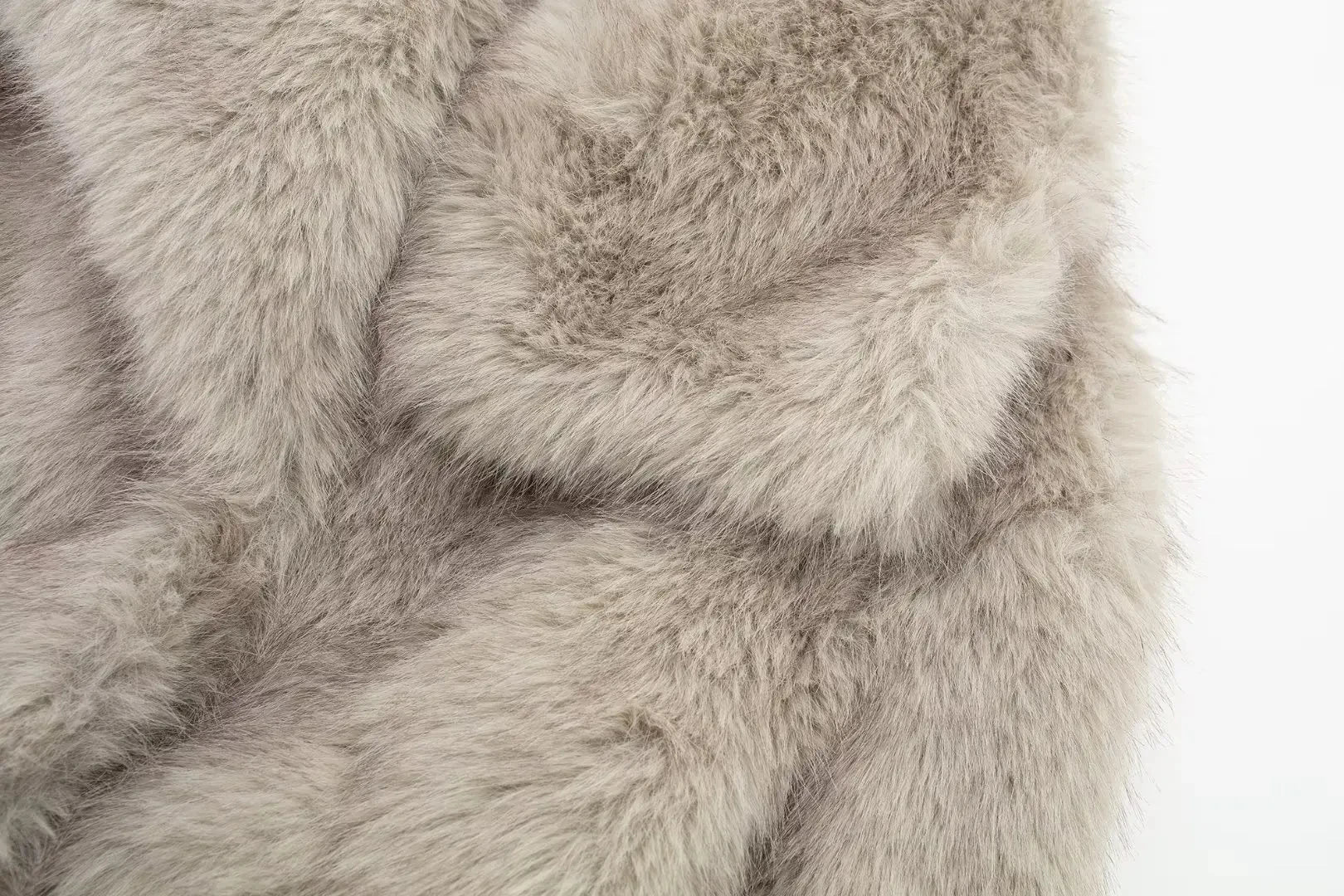 Chic Lapel Collar Thick Cropped Faux Fur Coat