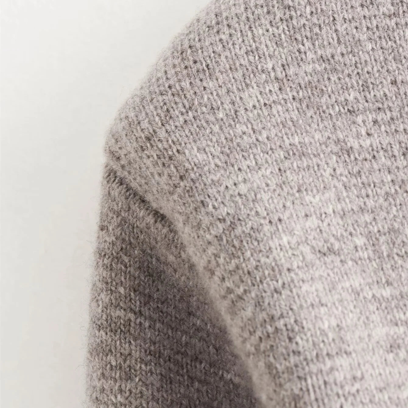 Knitted Long Sleeve V-neck Single Buckle Jacket Blazers