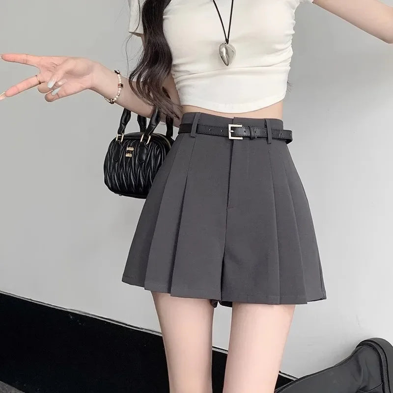 High-waisted Loose-fit Wide-legged Casual Shorts