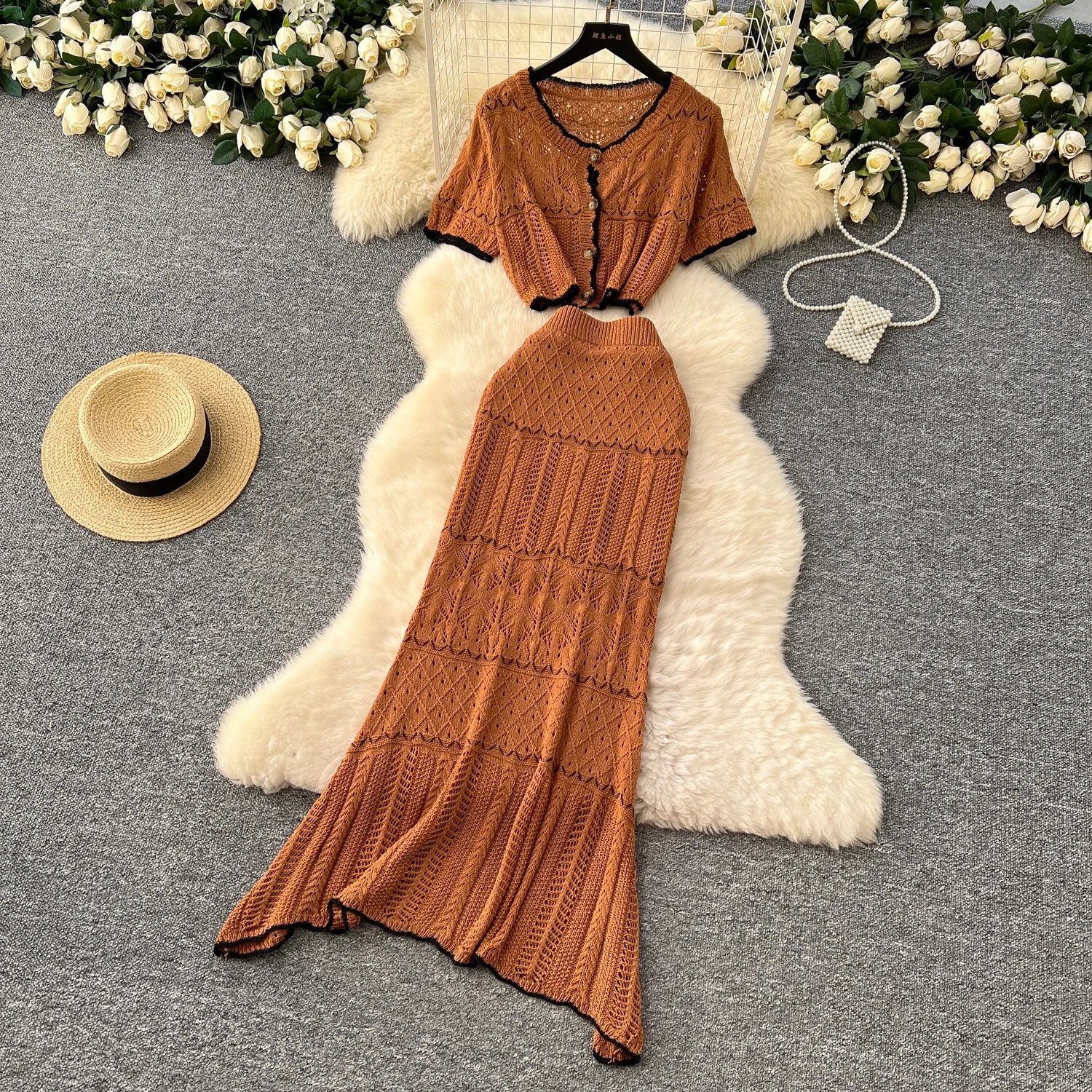 Short Sleeve O Neck Tops+Bodycon Skirt Hook Flower Hollow Two pcs Set