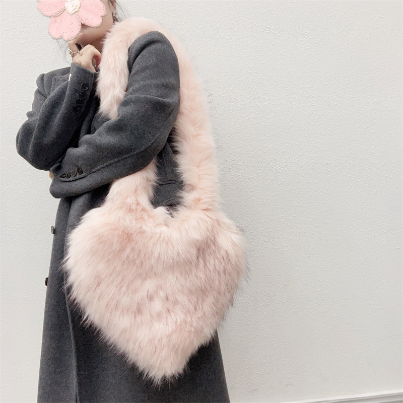 Faux Fur Heart Shape Oversized Tote Bags