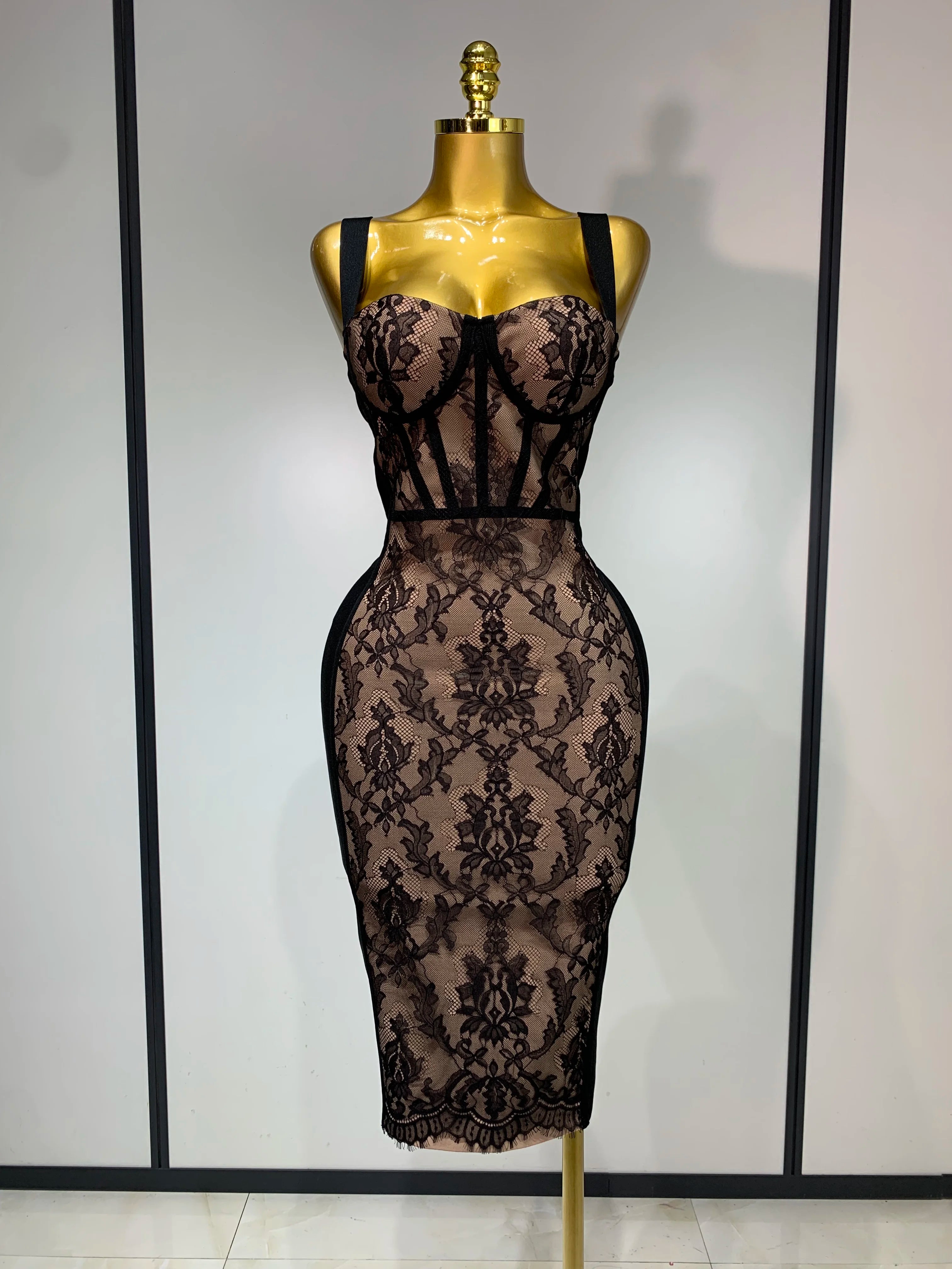 Luxury Vintage Elegant Bodycon Lace Bandage Dress