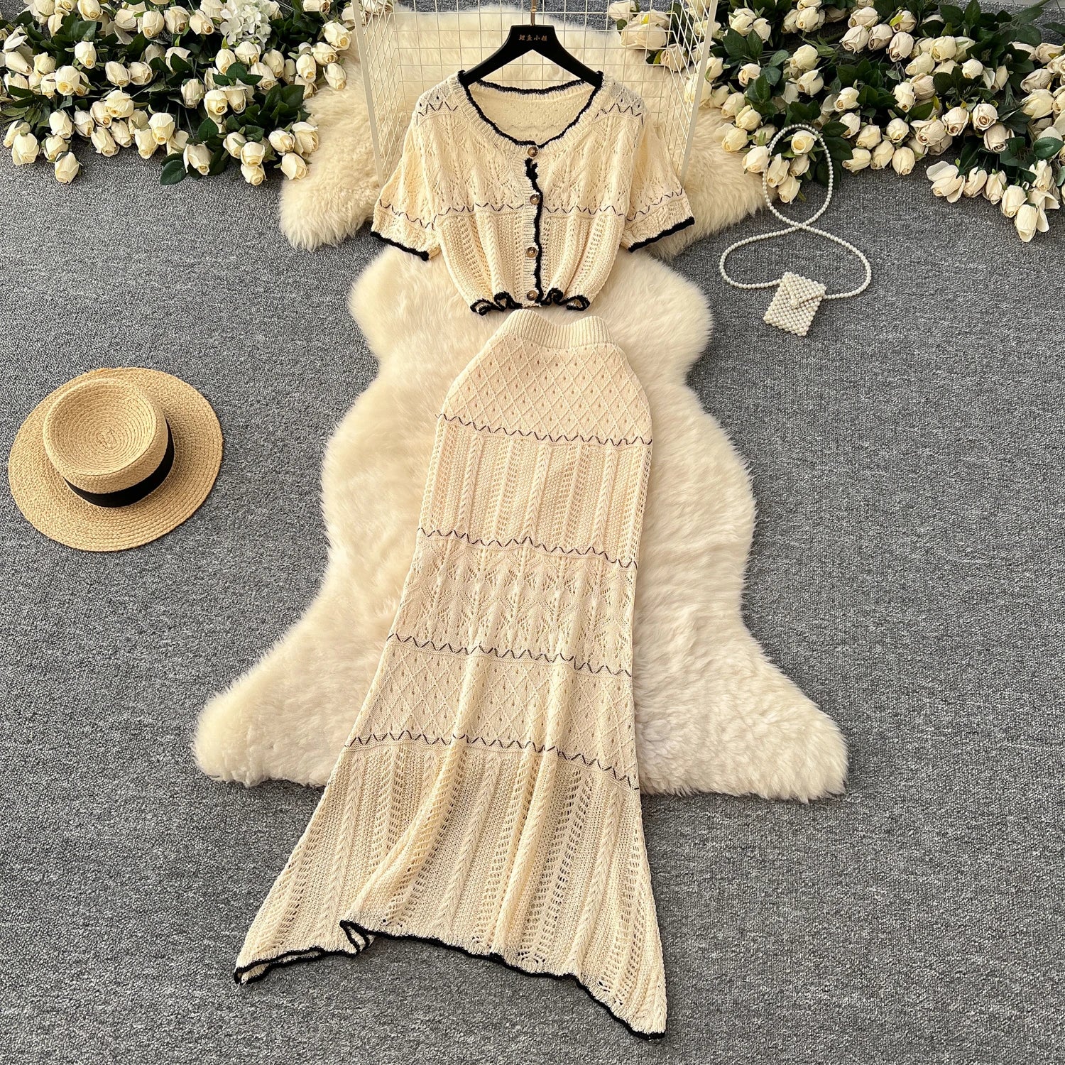 Short Sleeve O Neck Tops+Bodycon Skirt Hook Flower Hollow Two pcs Set