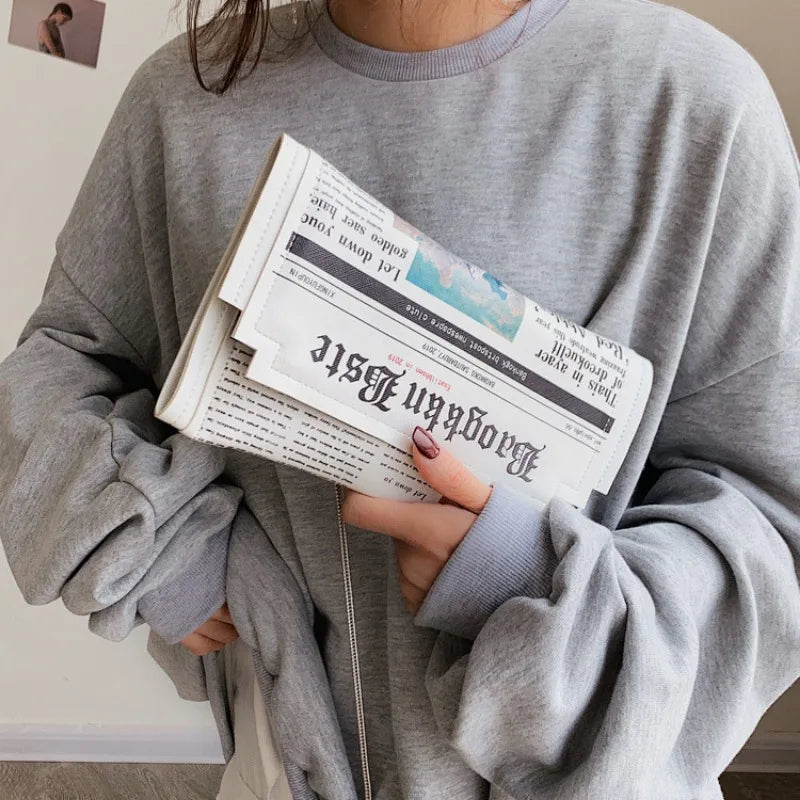 Newspaper Modeling Small Square Bag