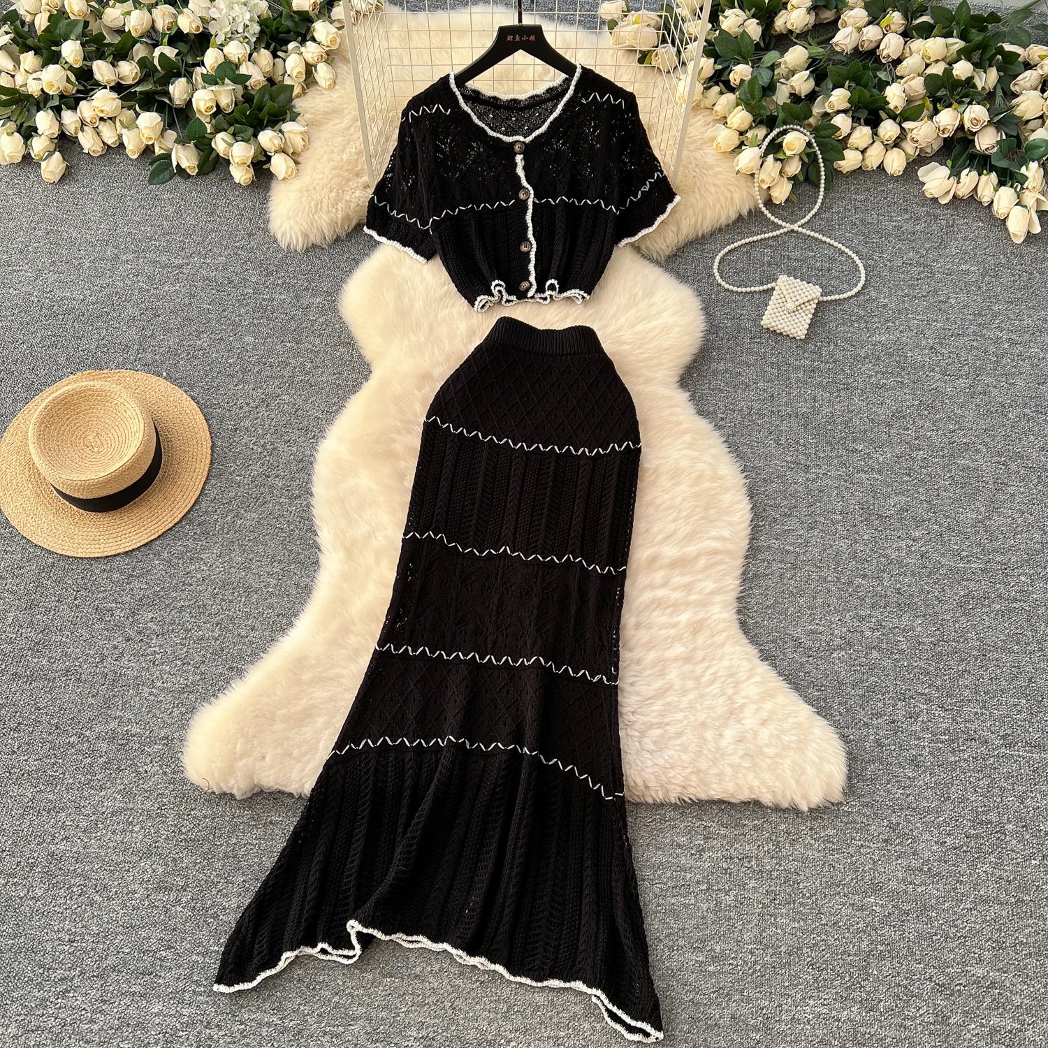 Short Sleeve O Neck Tops+Bodycon Skirt Hook Flower Hollow Two pcs Set