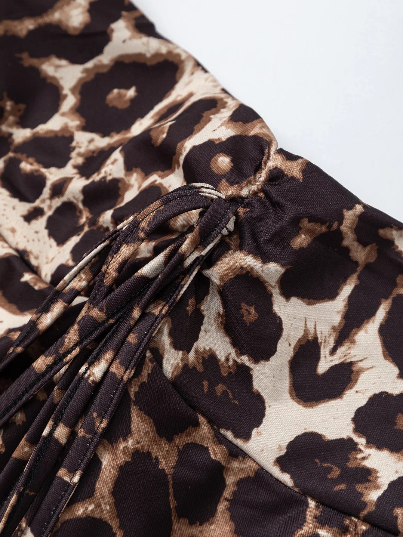 Leopard Print Skirt High Waist Slim Fit Elastic Waist Short Skirt