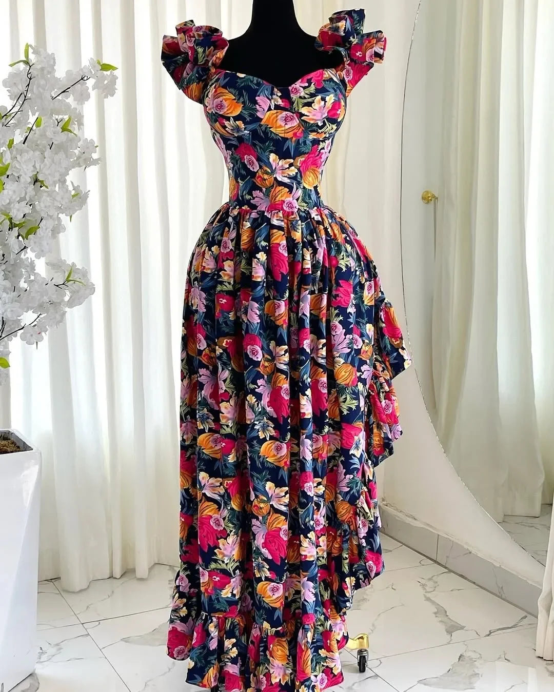 Sleeveless African V-Neck Slim Dress