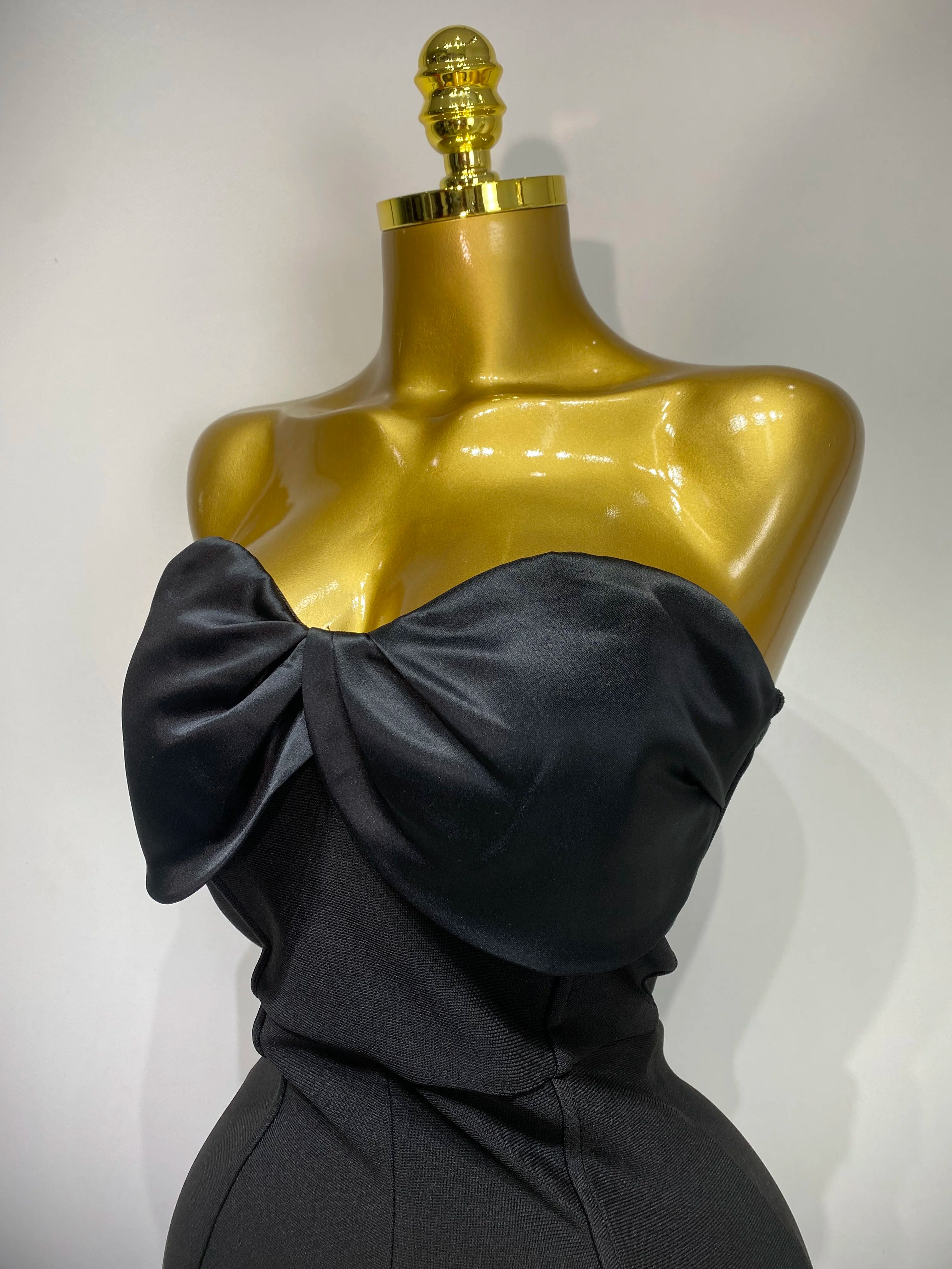 Luxury Strapless Ruffles Bodycon Flare Black Bandage Jumpsuit