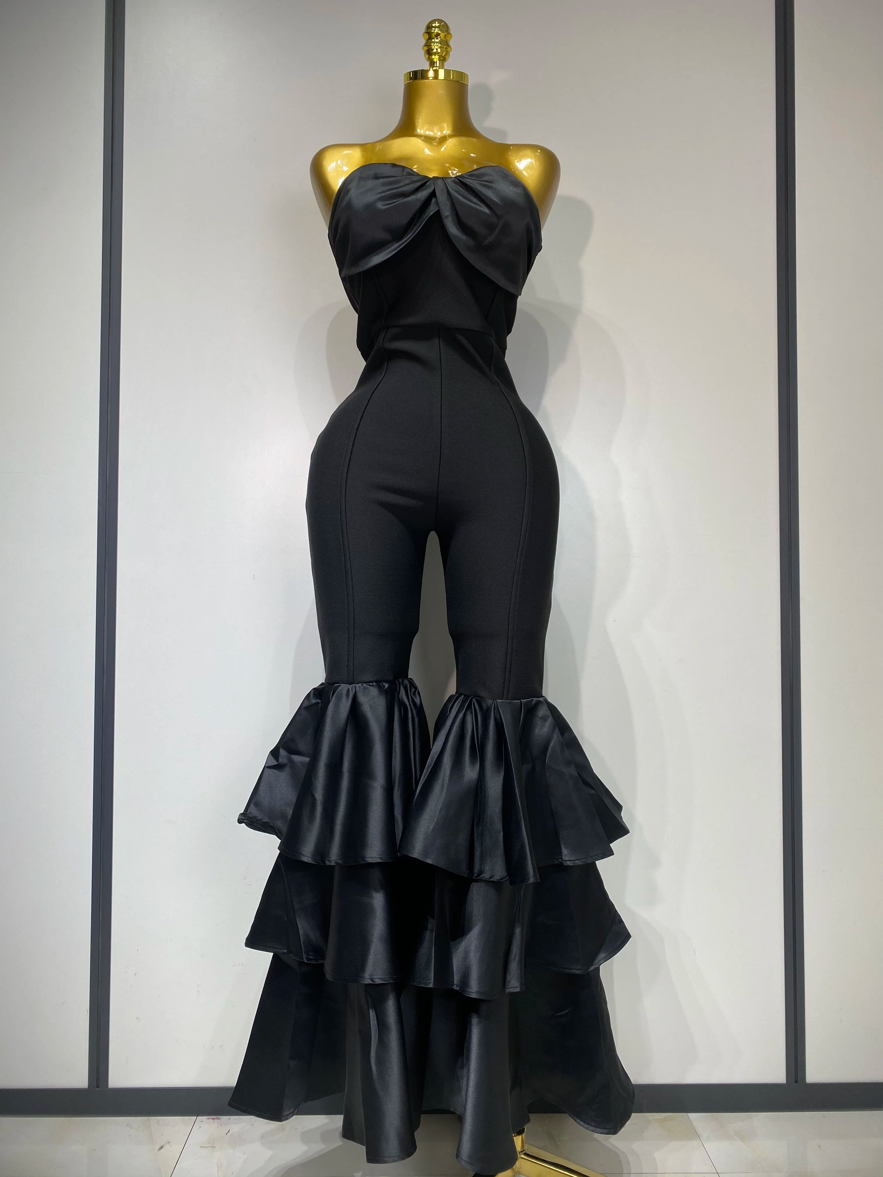 Luxury Strapless Ruffles Bodycon Flare Black Bandage Jumpsuit