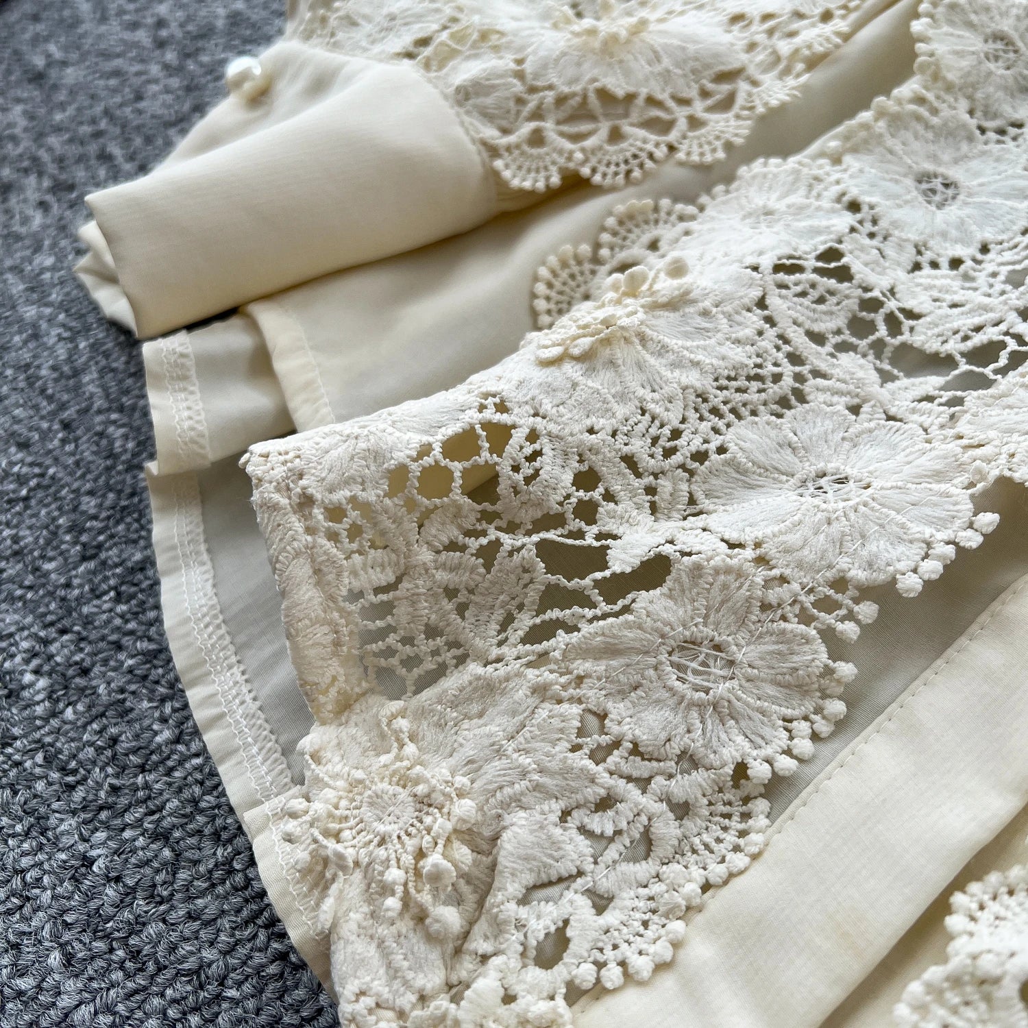 Single Breasted Lace Splice Top+High Waist Wide Legs Long Pants Hook Flower Hollow Suits