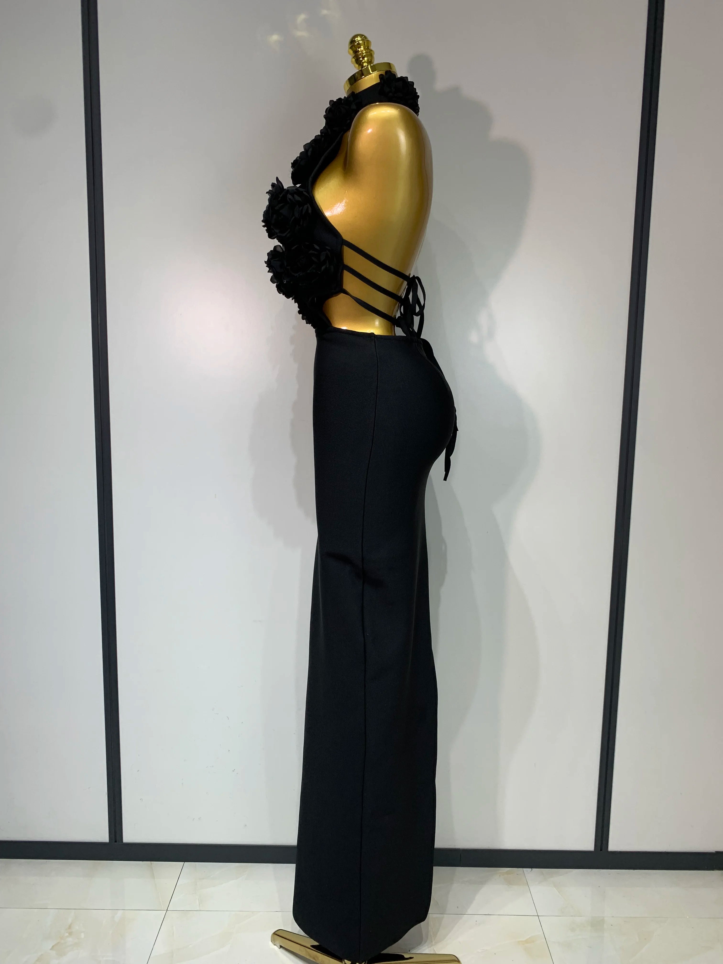 Halter Hollow Out Flowers Bodycon Bandage Luxury Dress