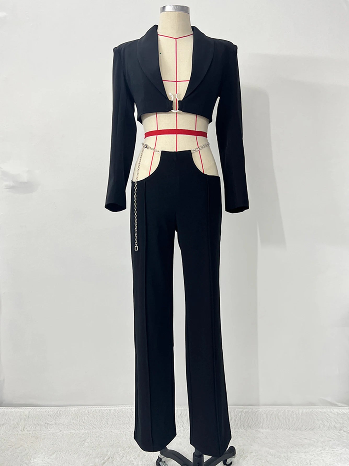 Runway Suit Set Slim V-Neck Long Sleeve Top & Cutout Chain Length Straight Pants Two piece Set