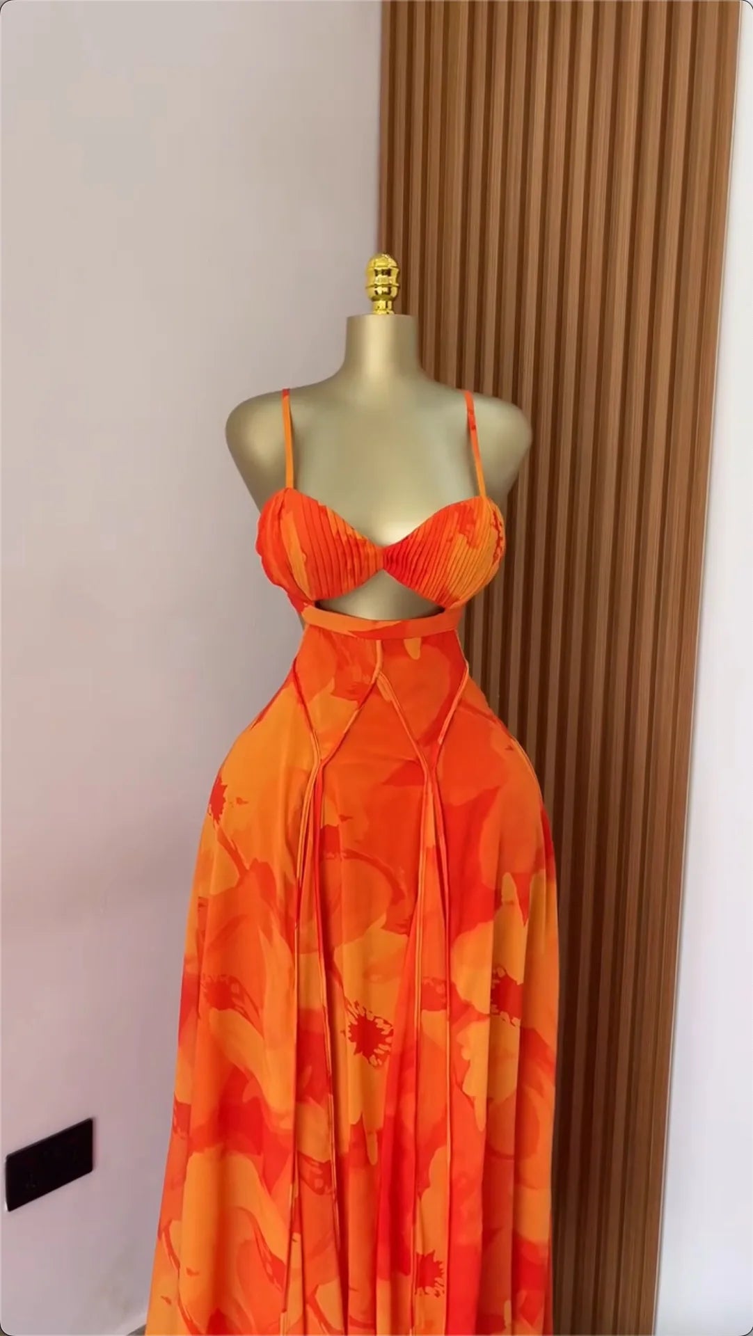 Floral Printed Strap Backless Swing Maxi Long Dress