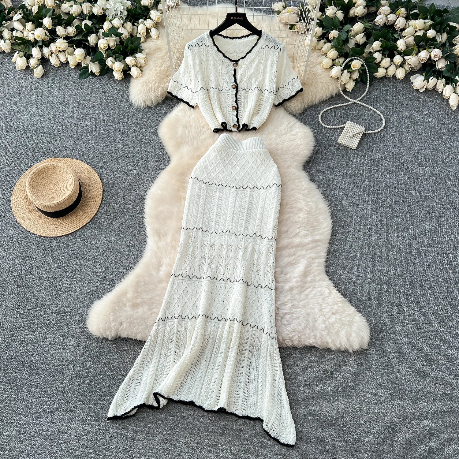 Short Sleeve O Neck Tops+Bodycon Skirt Hook Flower Hollow Two pcs Set