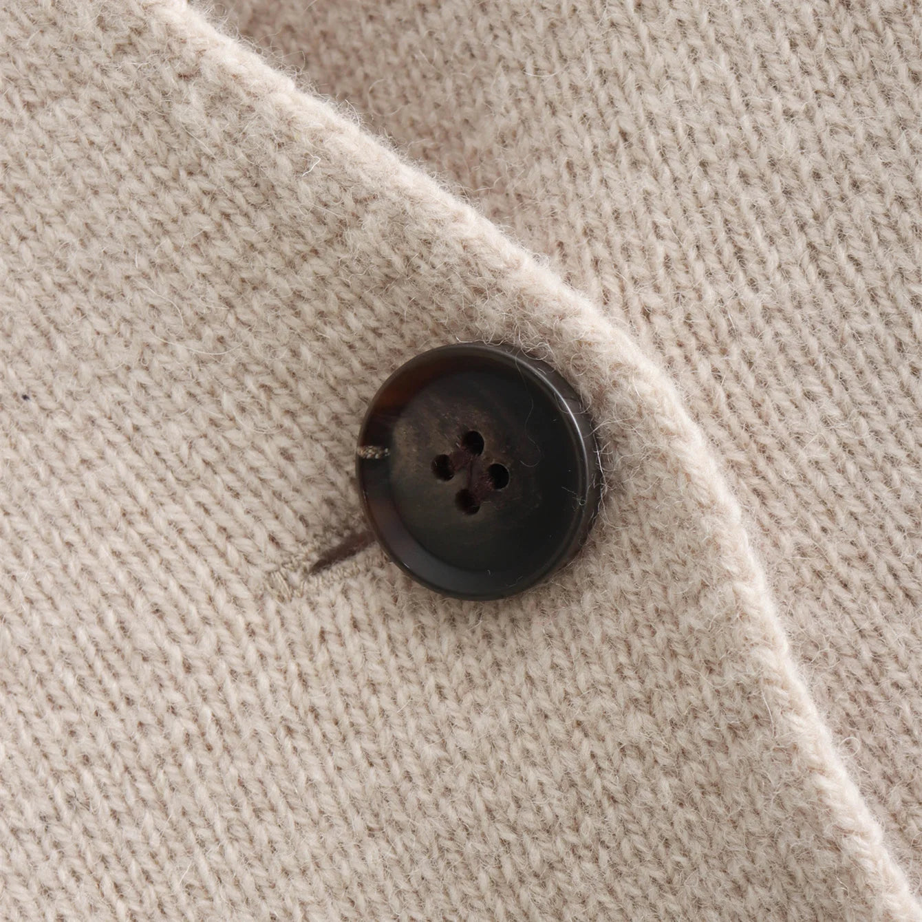 Knitted Long Sleeve V-neck Single Buckle Jacket Blazers