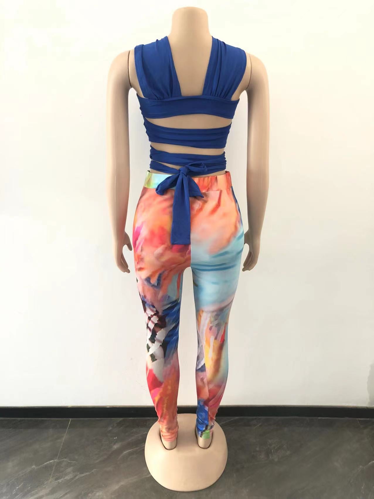 Two Pieces Set Bandage Crop Top and Printed Leggings