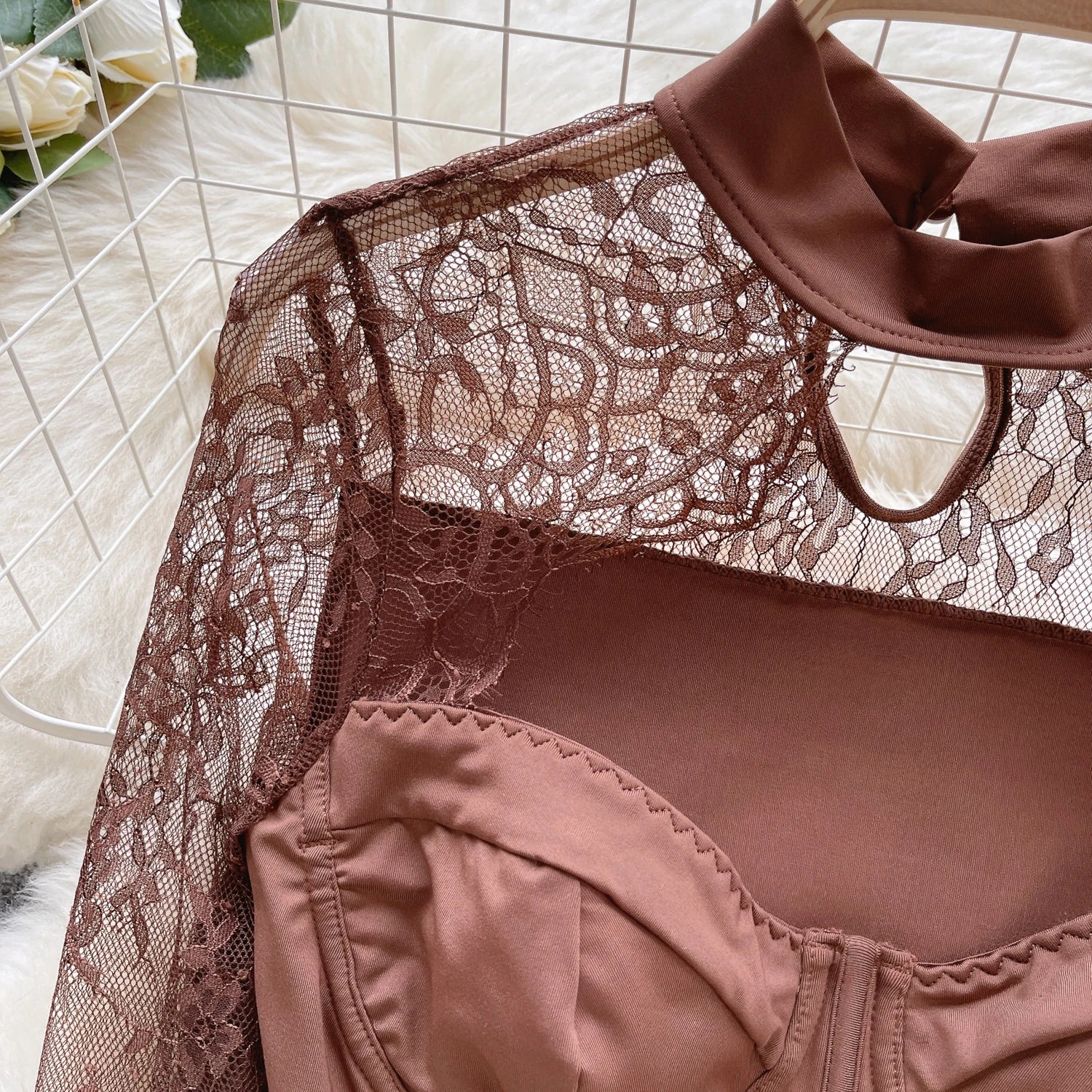 Chic Lace Hollow Out Strapless Long Sleeves Crop Top