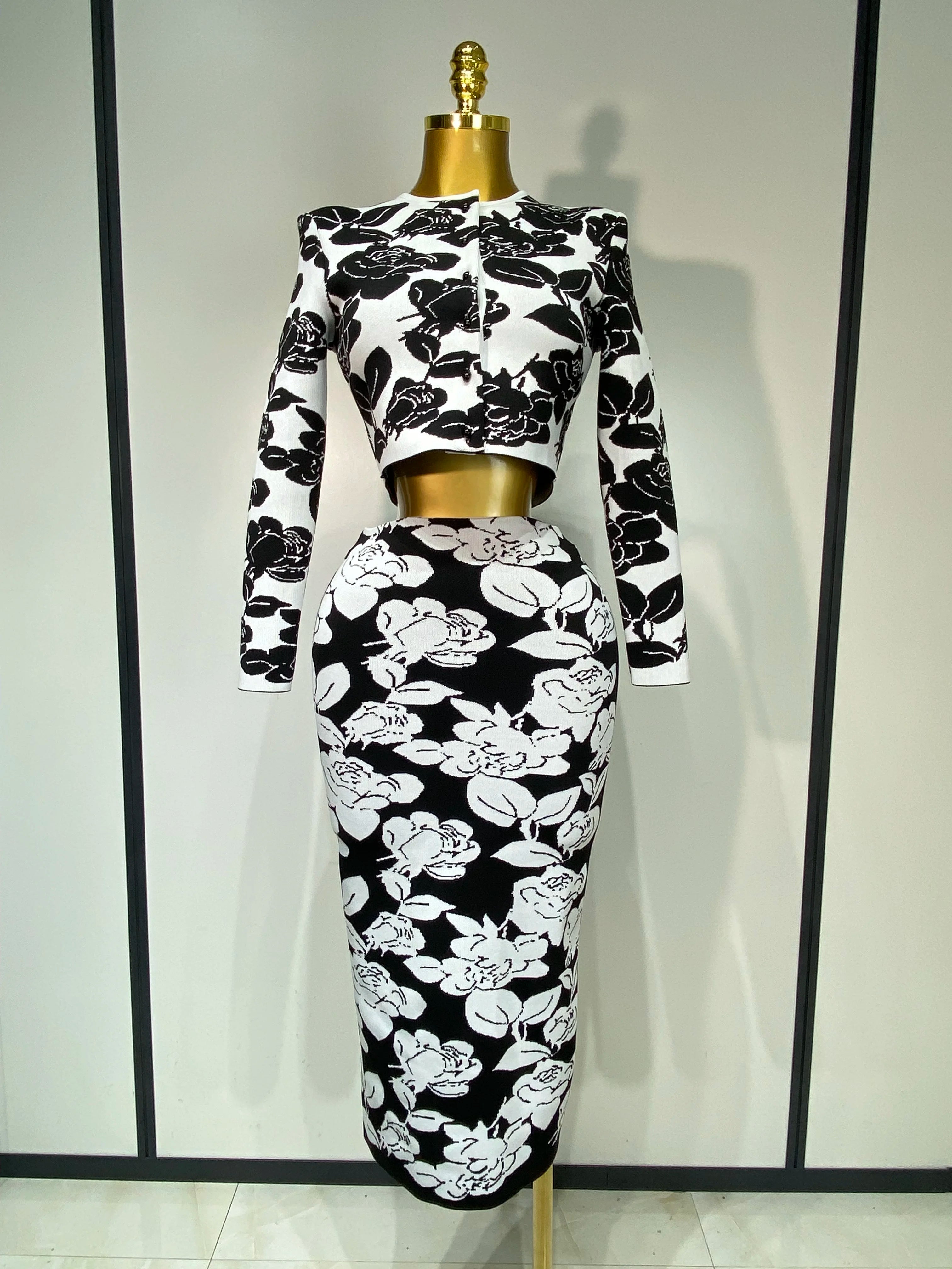 Long Sleeve Jacquard Weave Two Pieces Set