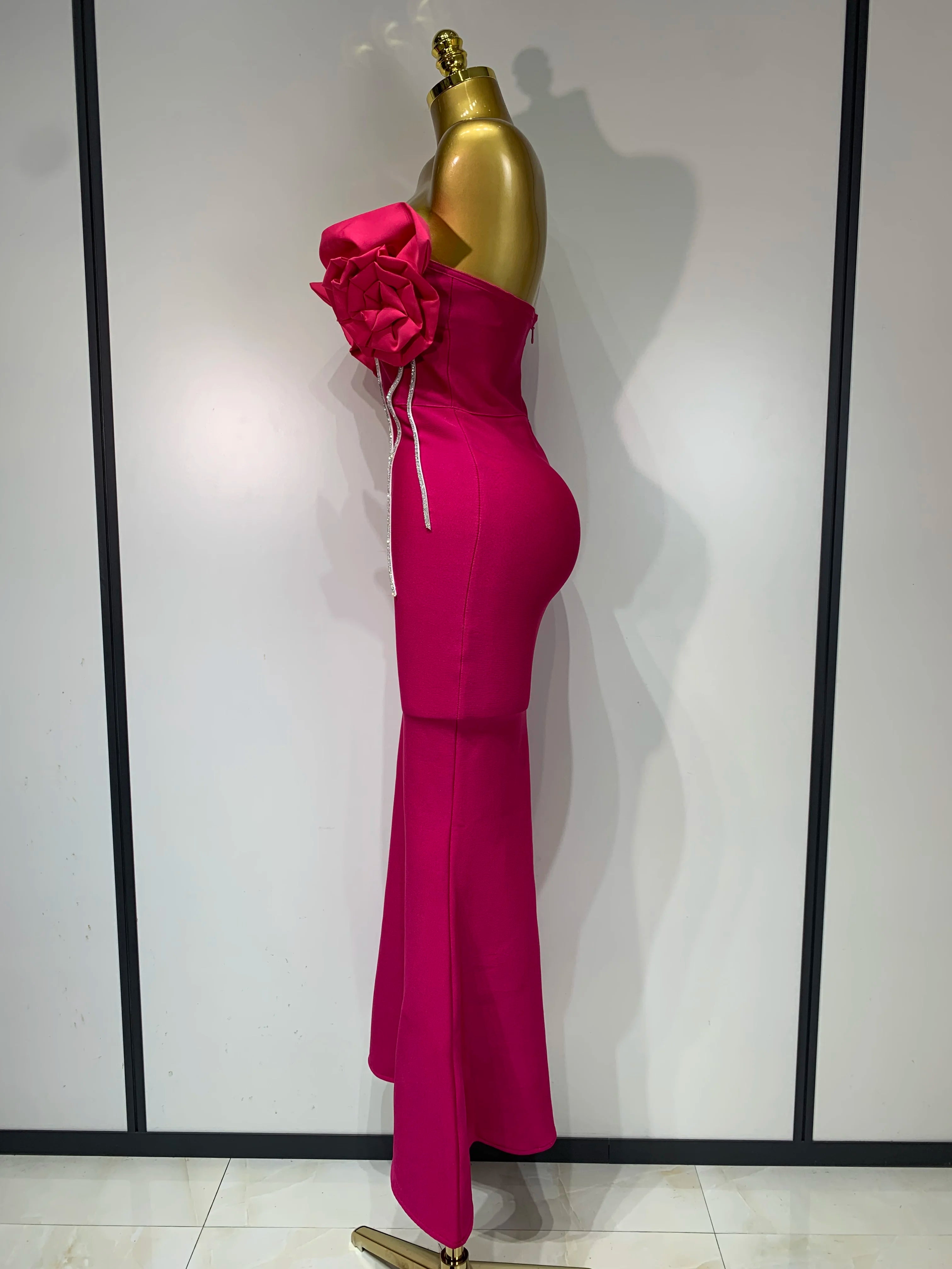 Strapless Appliques Sparkly Diamond Bodycon Bandage Dress