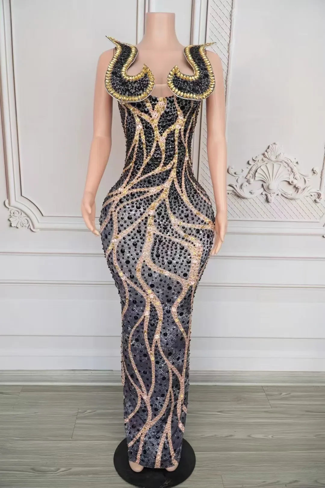 Luxury Crystals Diamonds Slit Elegant Sheath Dress
