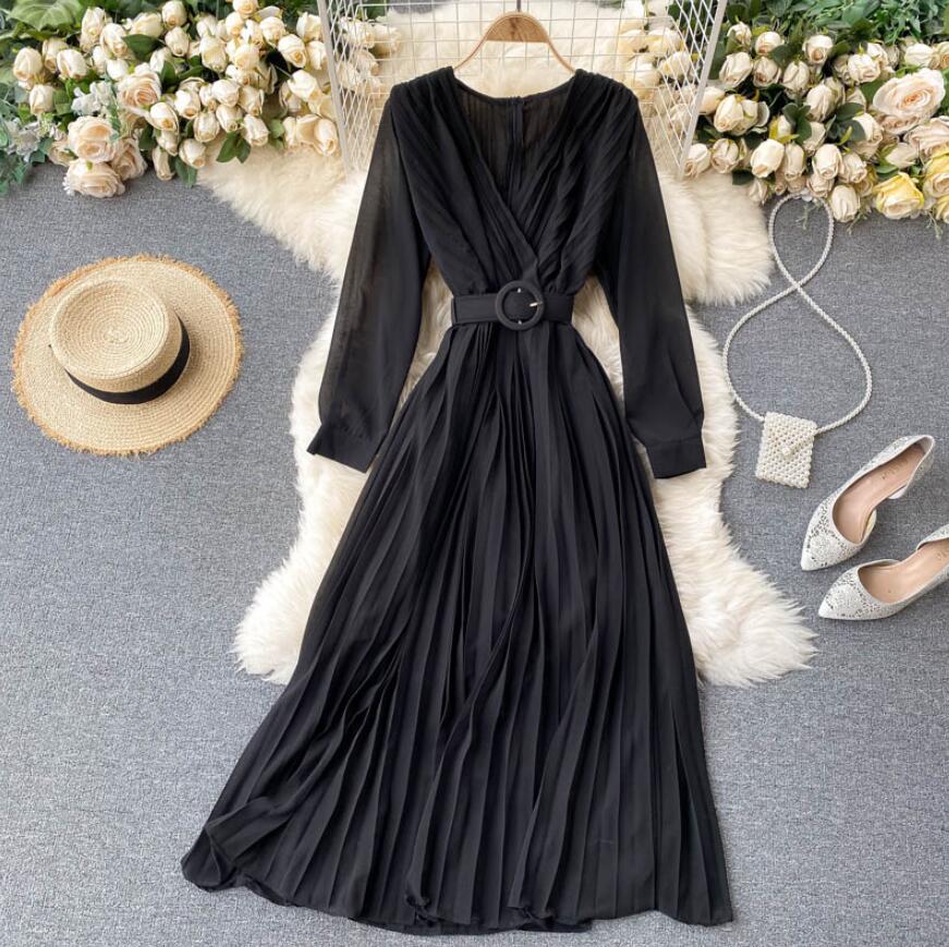 Elegant V-neck Pleated Slim Bandage A-line Midi Dress .