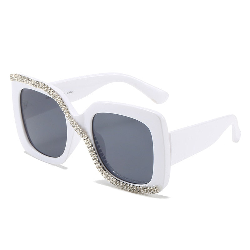 Retro Oversized Frame Luxury Sunglasses